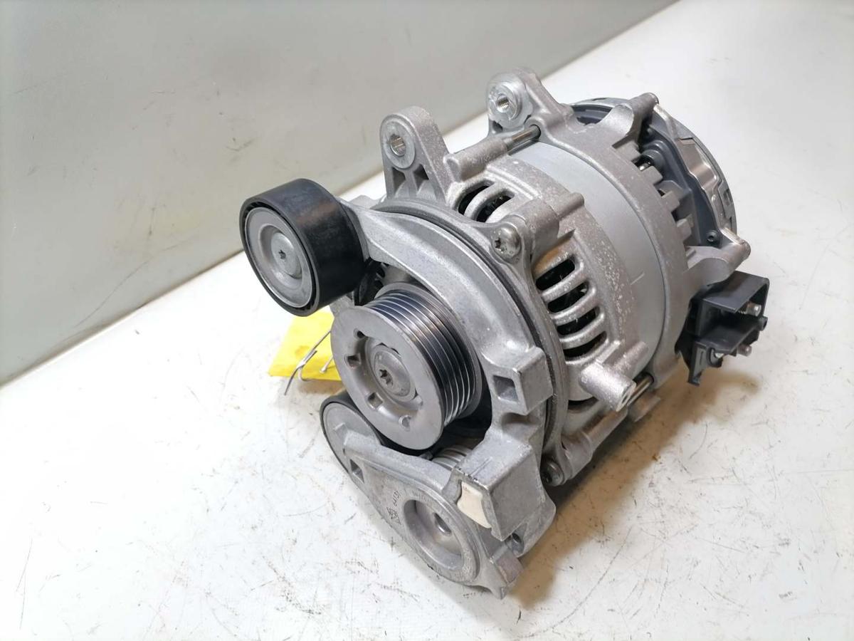 VW Golf 8 original Lichtmaschine Generator 1,5 110KW Bj.2024